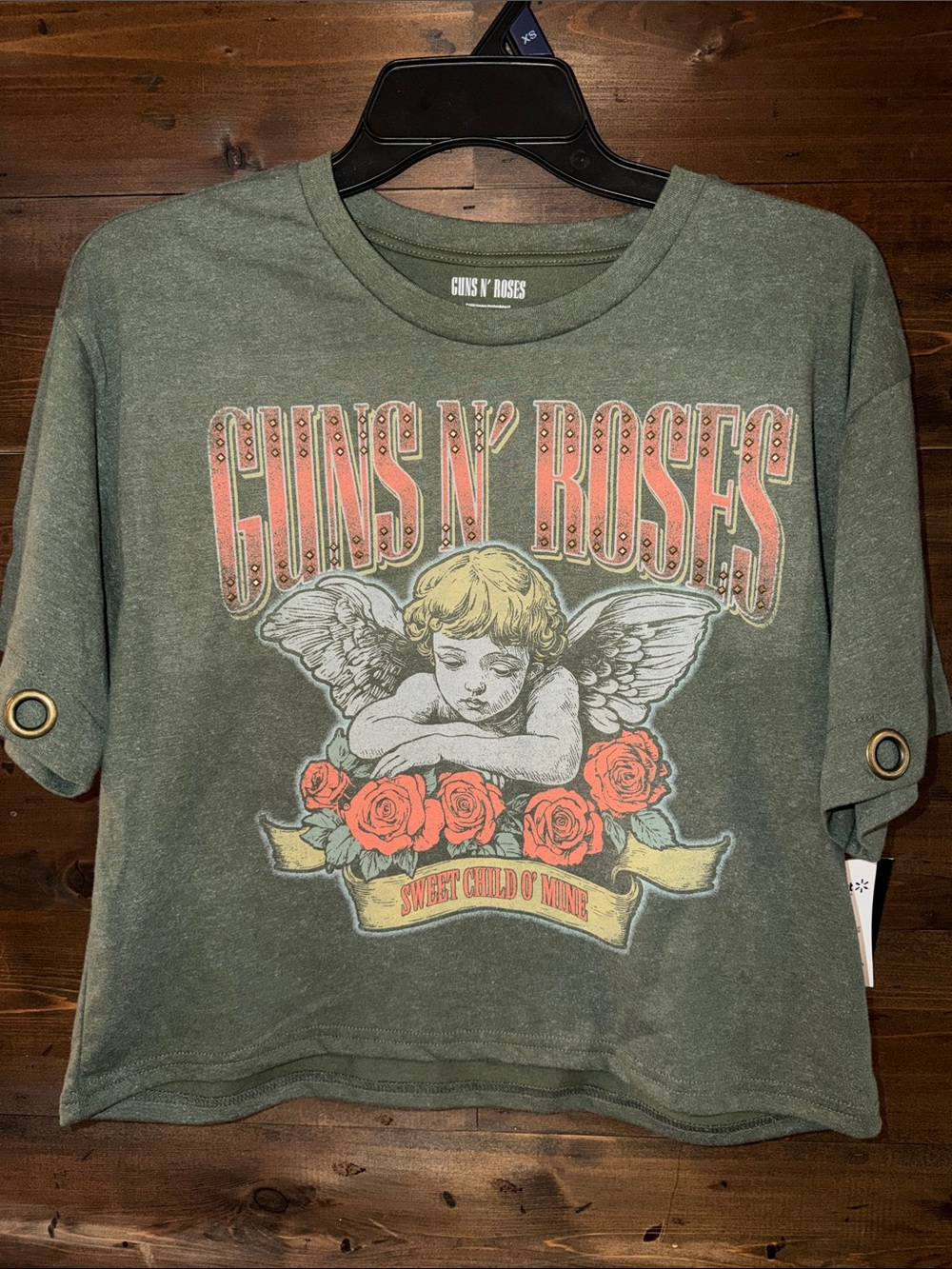 Women's Guns N’ Roses Green Graphic Tee - Sweet Child O' Mine